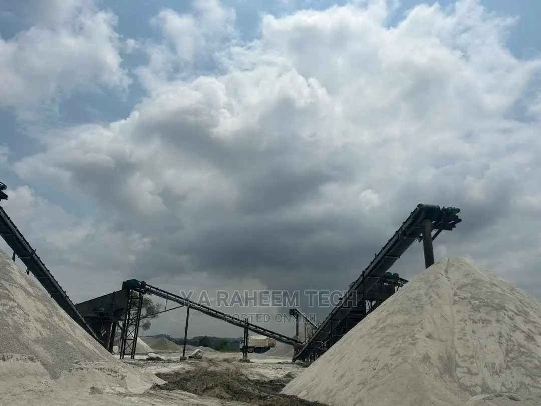 Granite,Gravel,Stdust Laterite. Direct From Chinese Quarry.