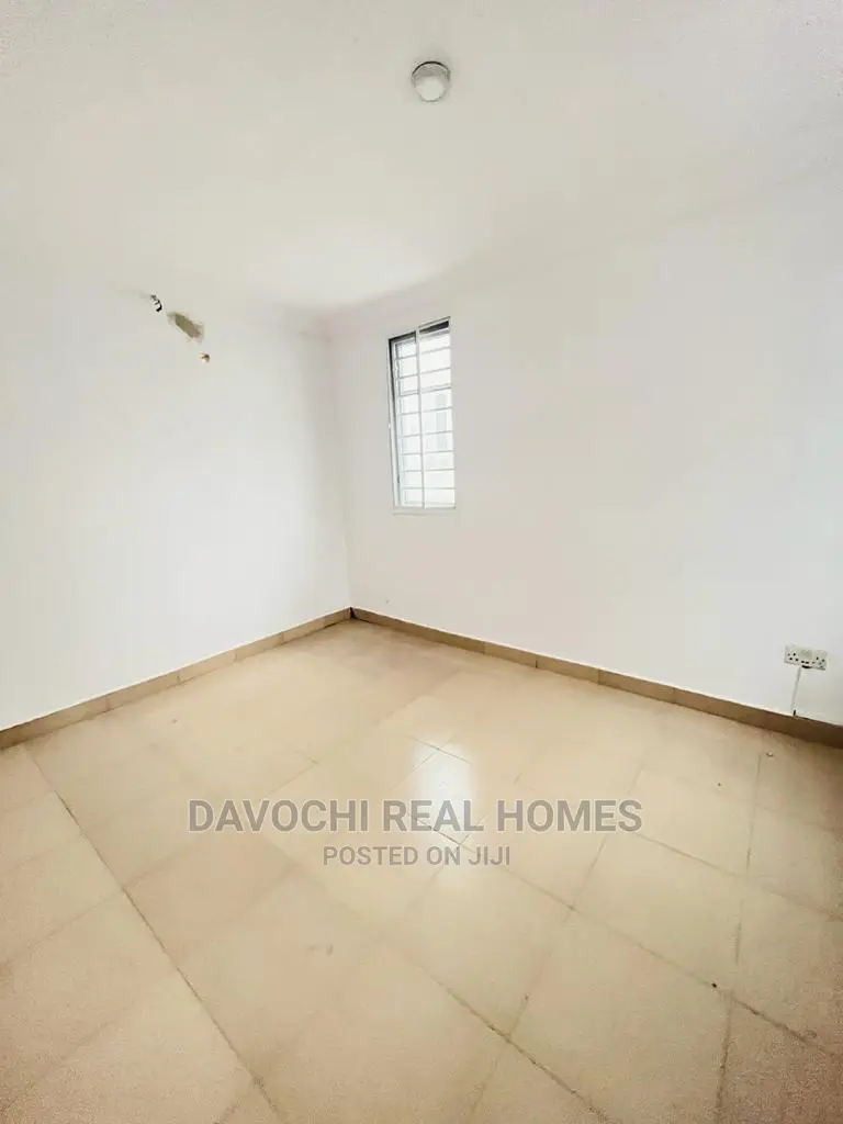 2bdrm Apartment in Ikota Villa, Lekki for rent