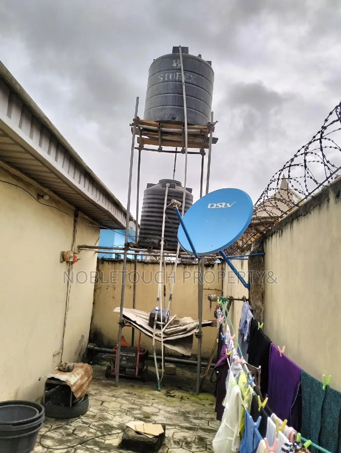 3bdrm Bungalow in Governor Road Ikotun for sale