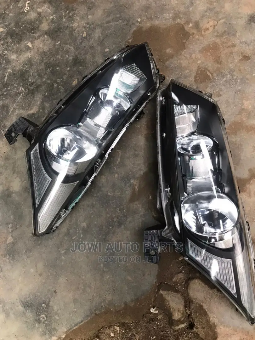 2008-2012 Honda Accord Headlights With Charger