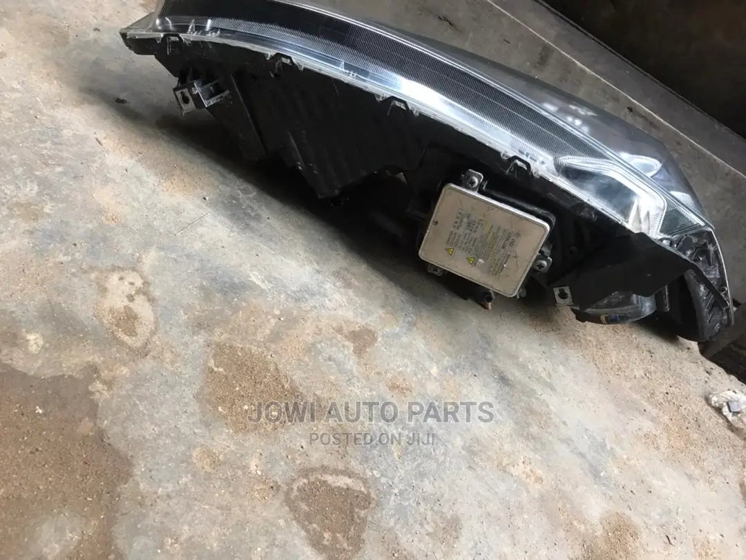 2008-2012 Honda Accord Headlights With Charger