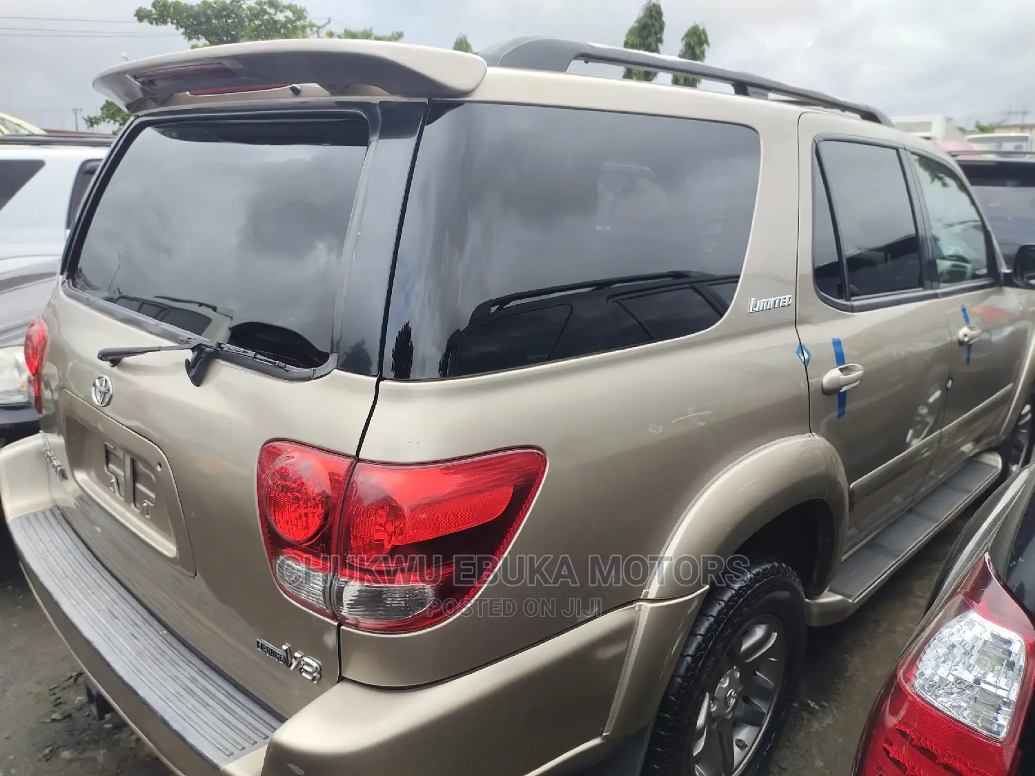 Toyota Sequoia 2007 Gold