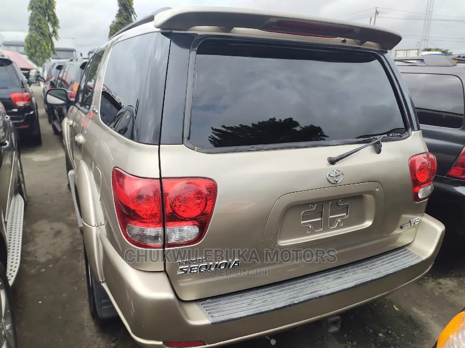 Toyota Sequoia 2007 Gold