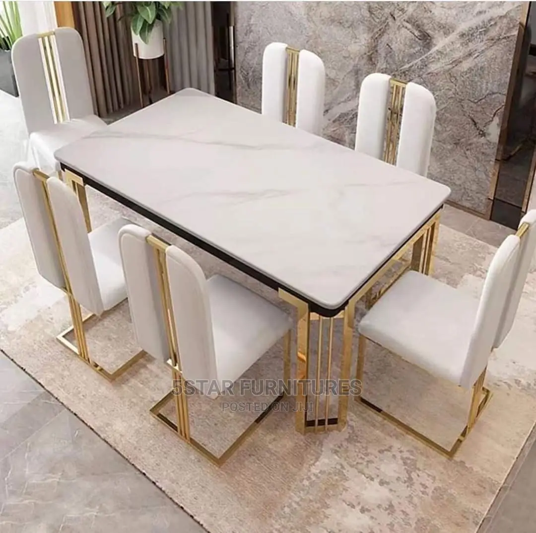 Classic Dining Set With 6 Chairs