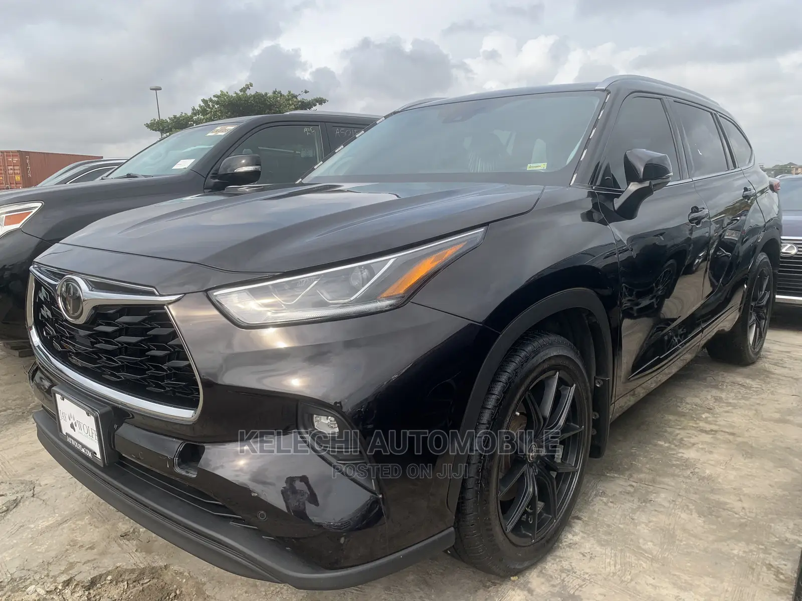 Toyota Highlander Limited 2021 Black