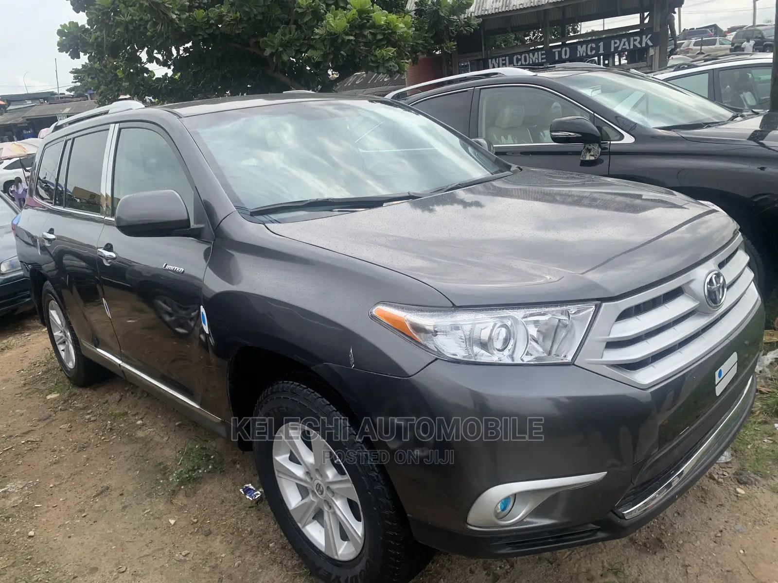 Toyota Highlander Limited 2012 Gray