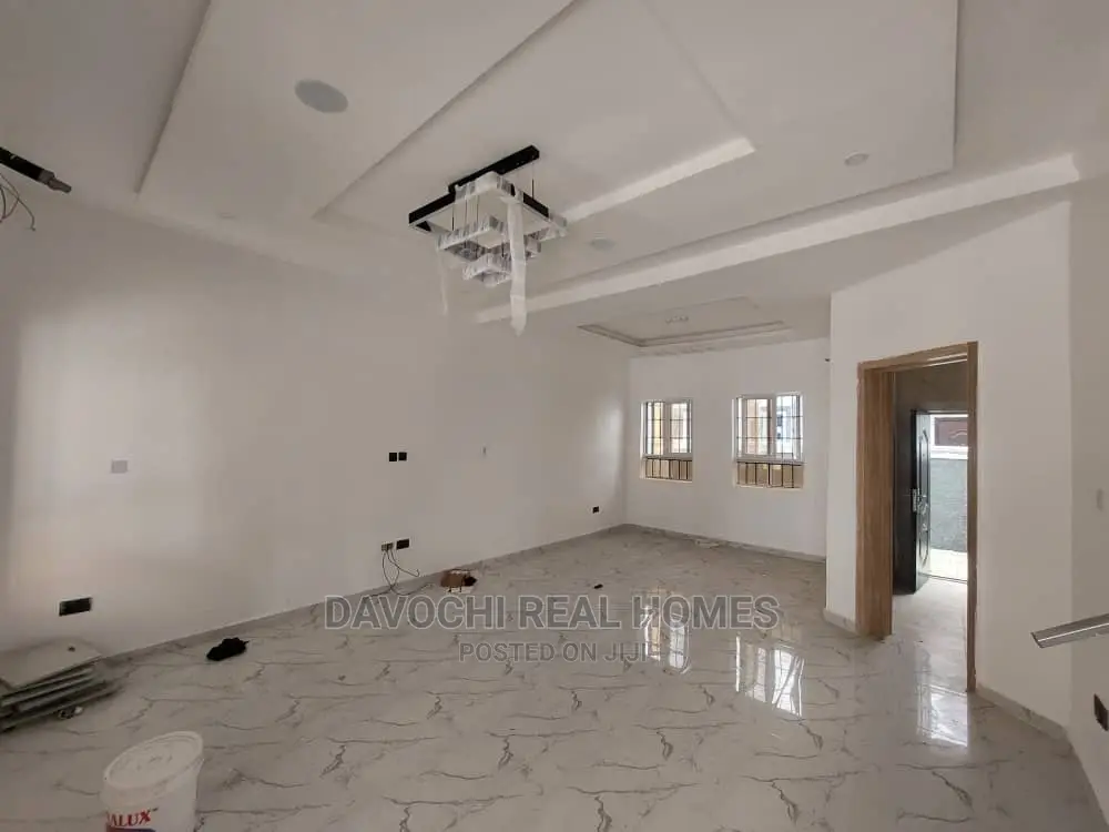 3bdrm Duplex in Chevron Second Toll, Lekki for rent