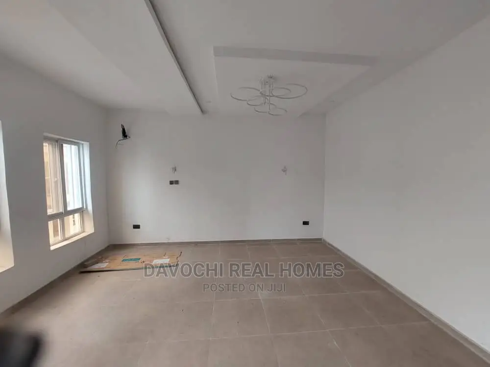 3bdrm Duplex in Chevron Second Toll, Lekki for rent
