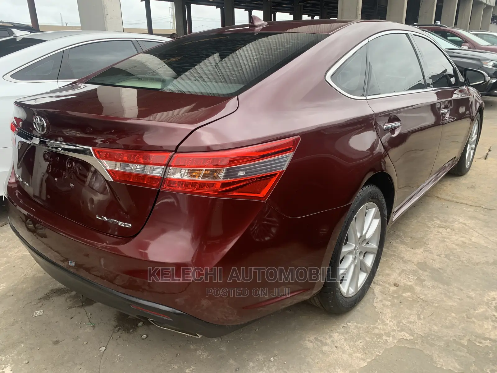 Toyota Avalon 2013 Red