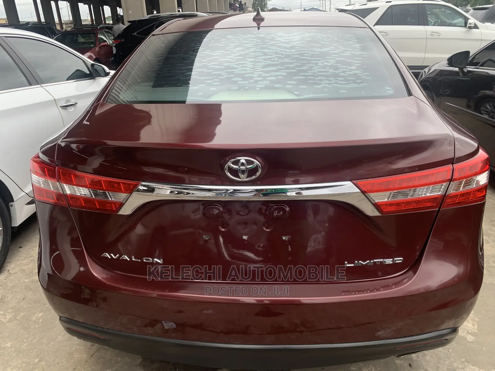 Toyota Avalon 2013 Red