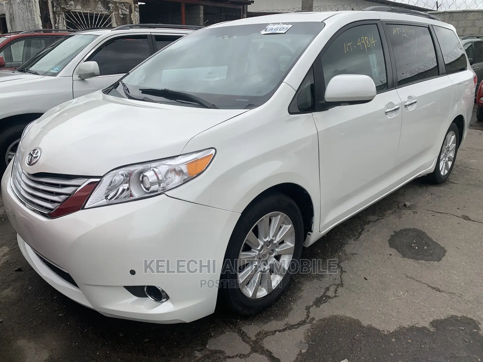 Toyota Sienna Limited 7 Passenger 2011 White