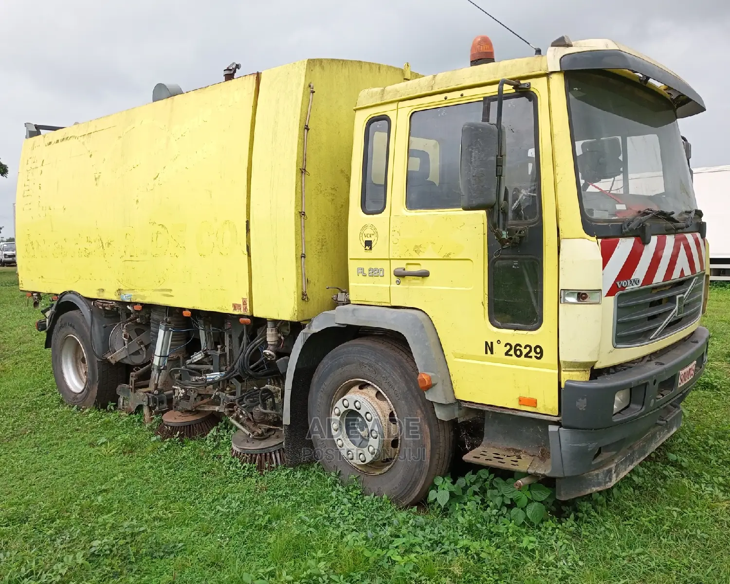 Volvo Street Sweeper Truck