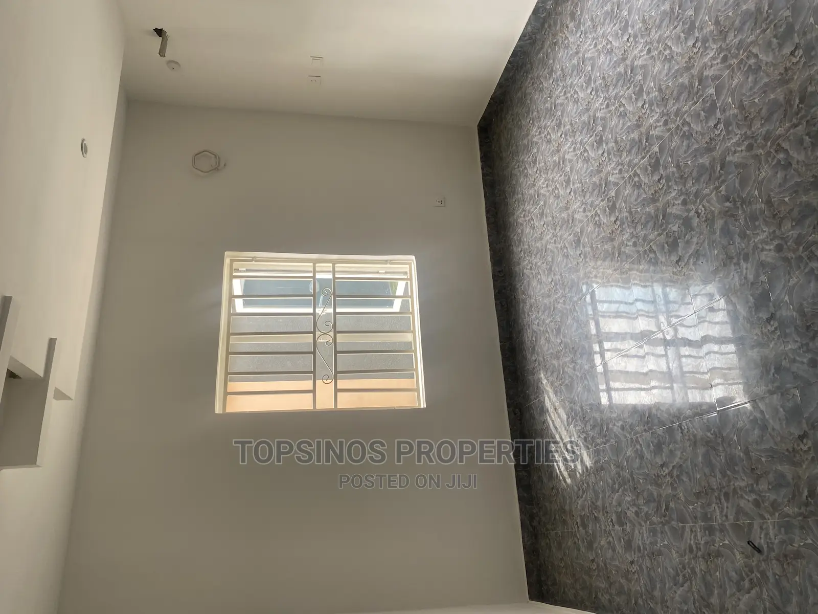 2bdrm Block of Flats in Dawaki for rent