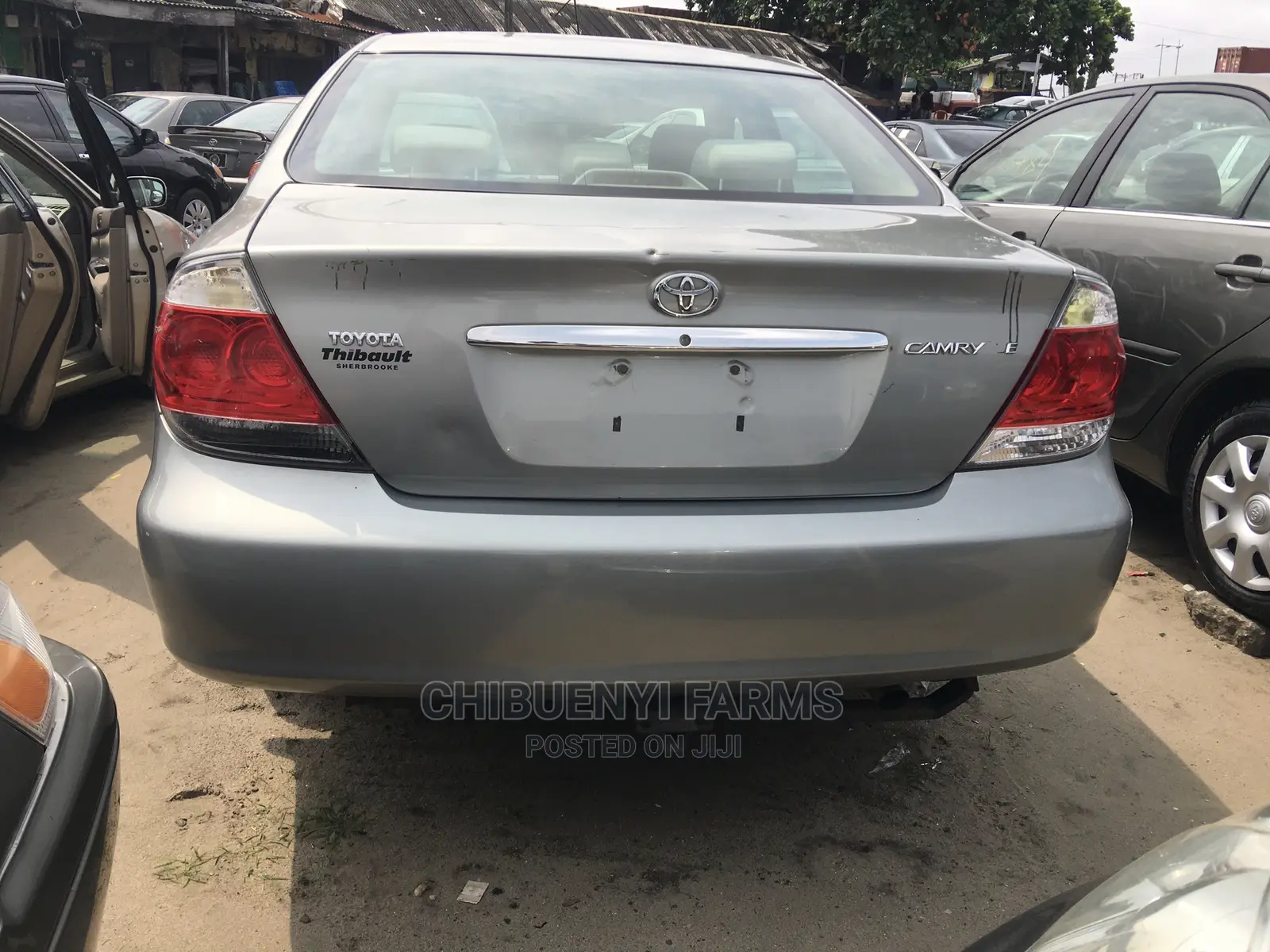 Toyota Camry LE 4dr Sedan (2.4L 4cyl 5A) 2005 Silver