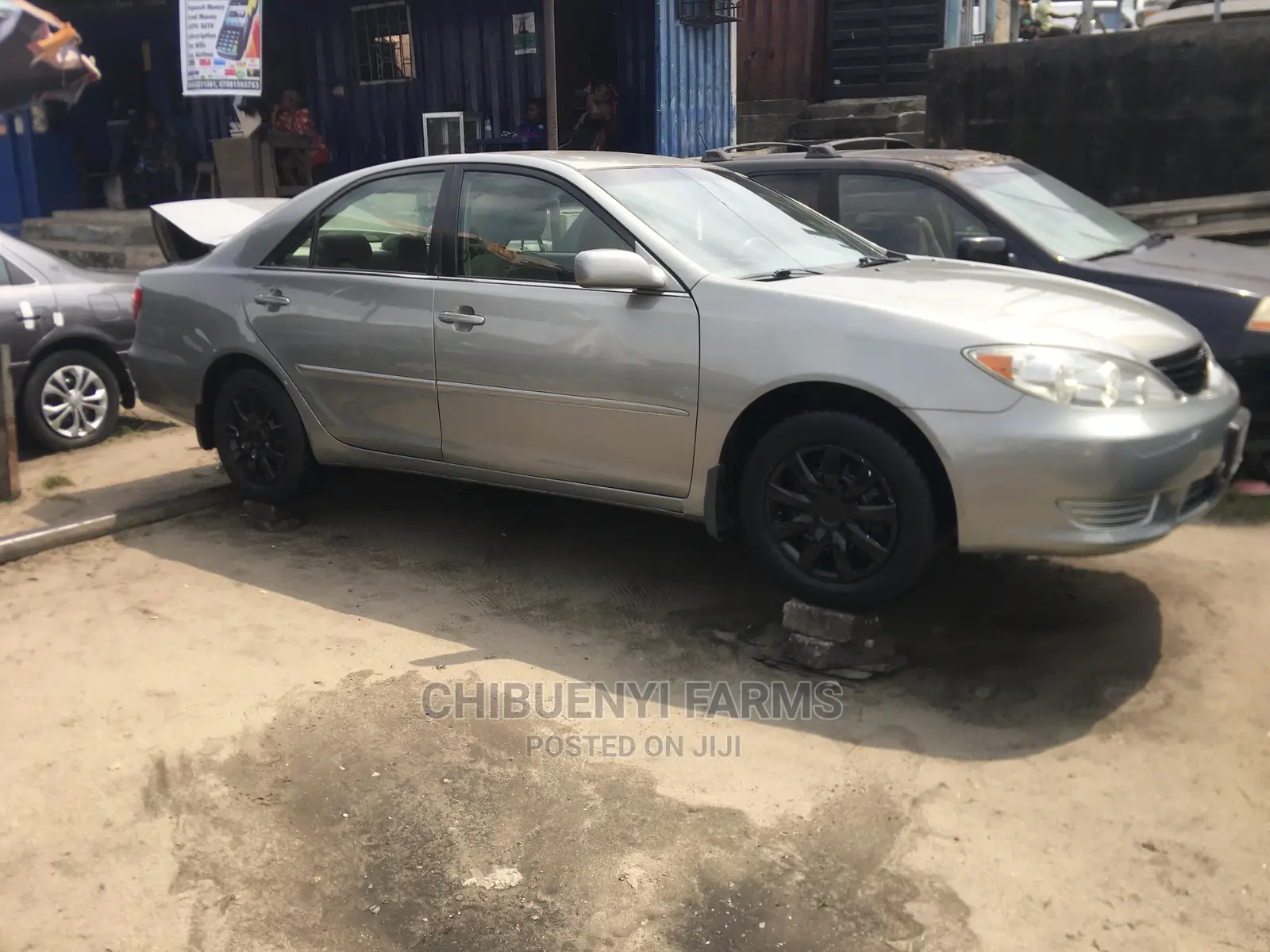 Toyota Camry LE 4dr Sedan (2.4L 4cyl 5A) 2005 Silver