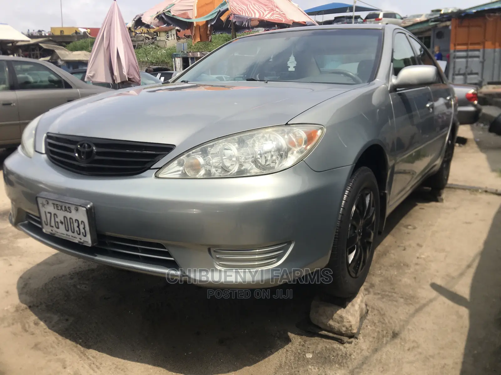 Toyota Camry LE 4dr Sedan (2.4L 4cyl 5A) 2005 Silver