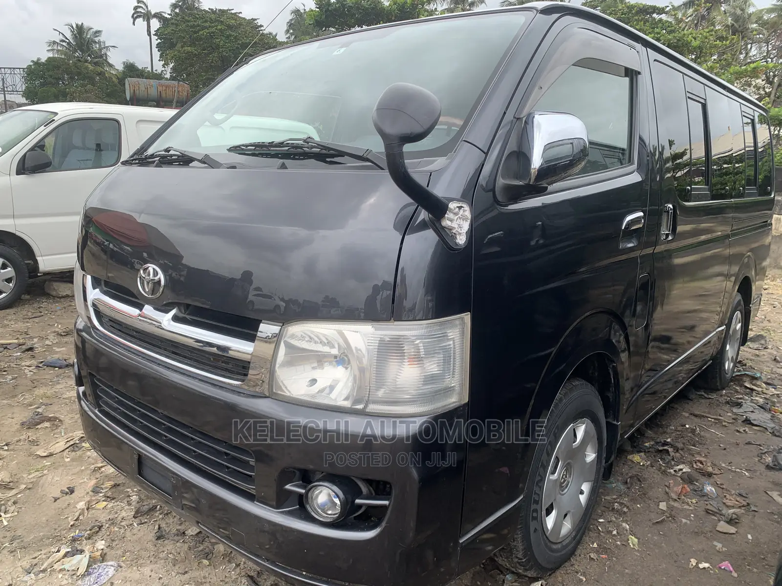 Toyota HiAce 2010 Grey