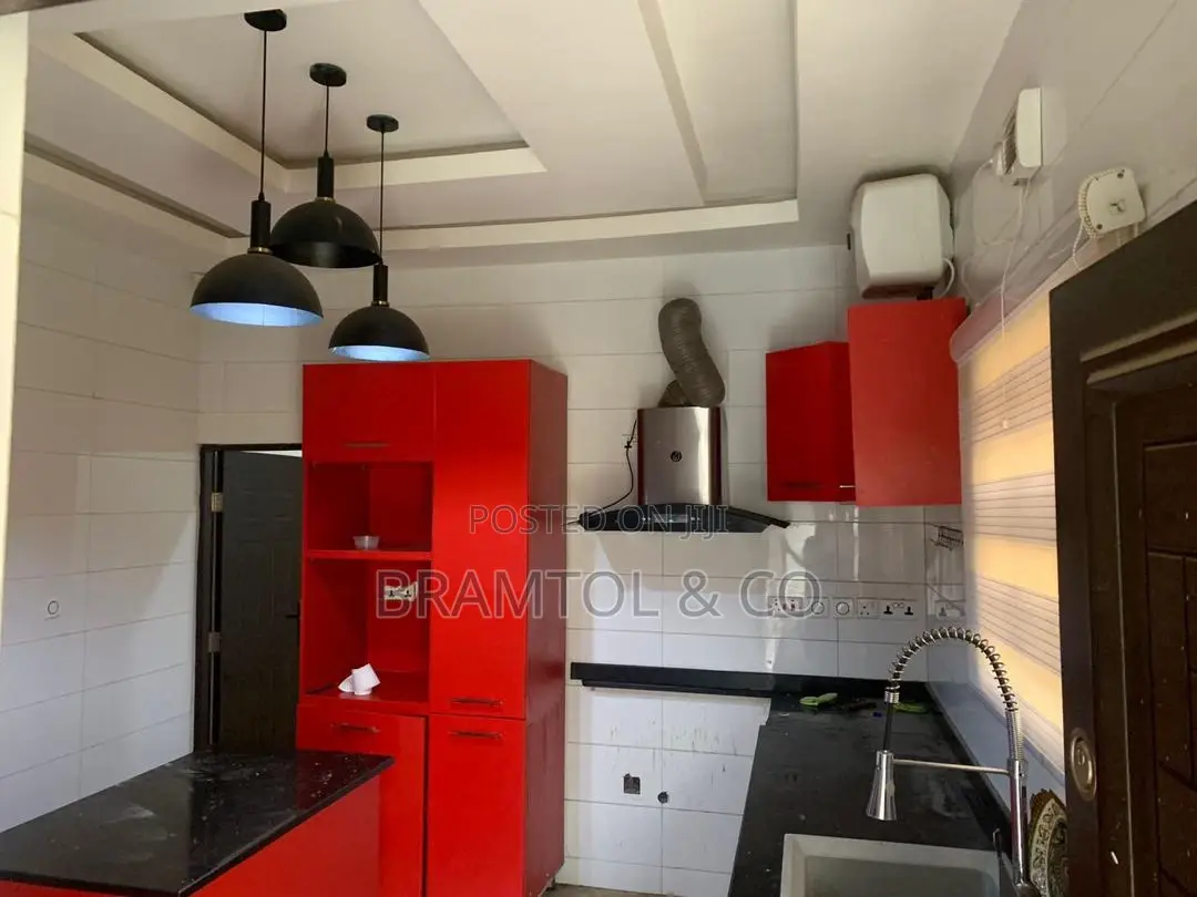 4bdrm Bungalow in Gwarinpa for rent