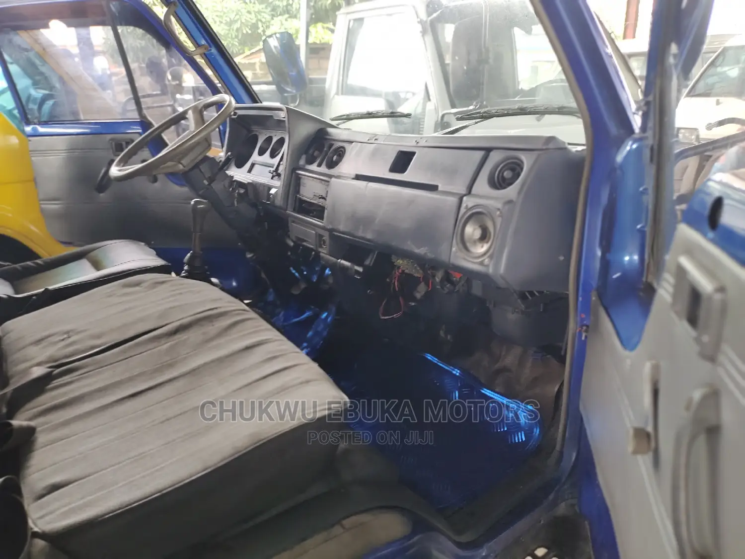 Dyna 200 Blue Colour