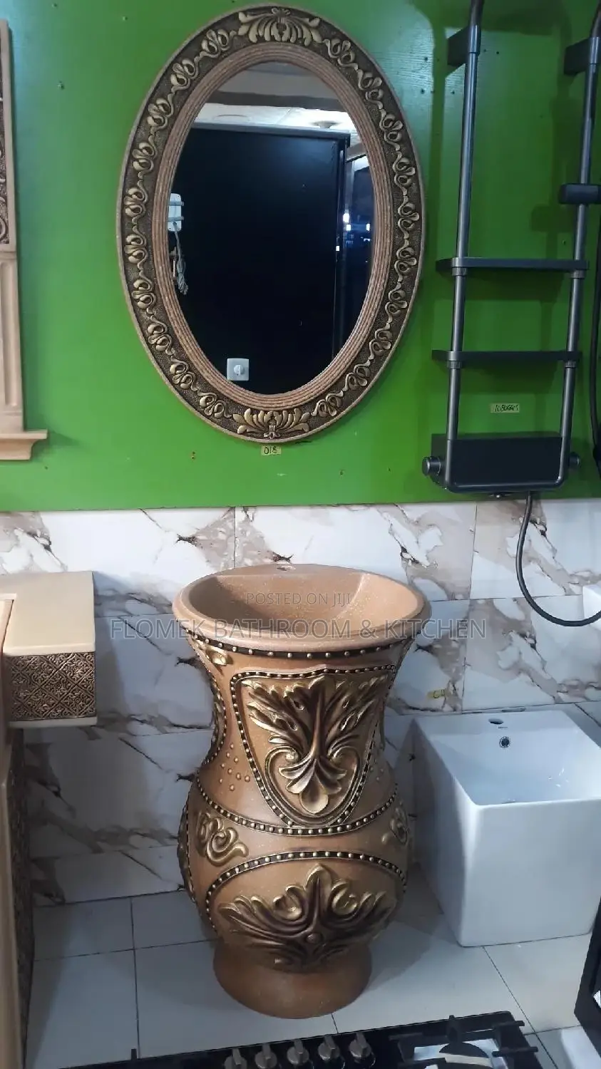 Standing Wash Hand Basin and Mirror.