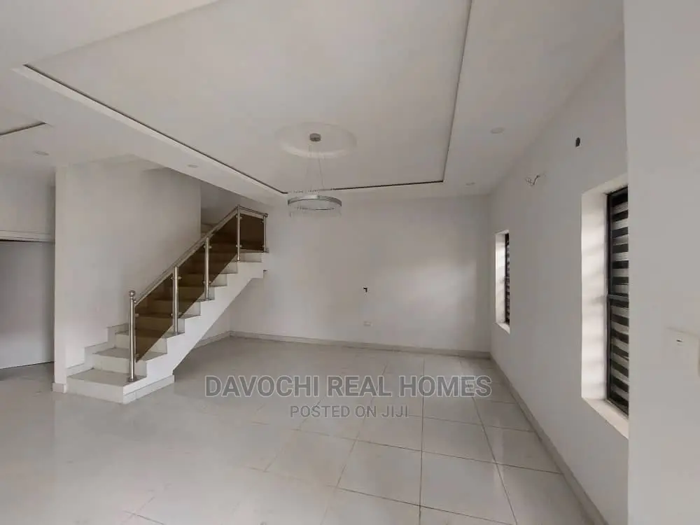 4bdrm Duplex in Ajah-Lekki for rent
