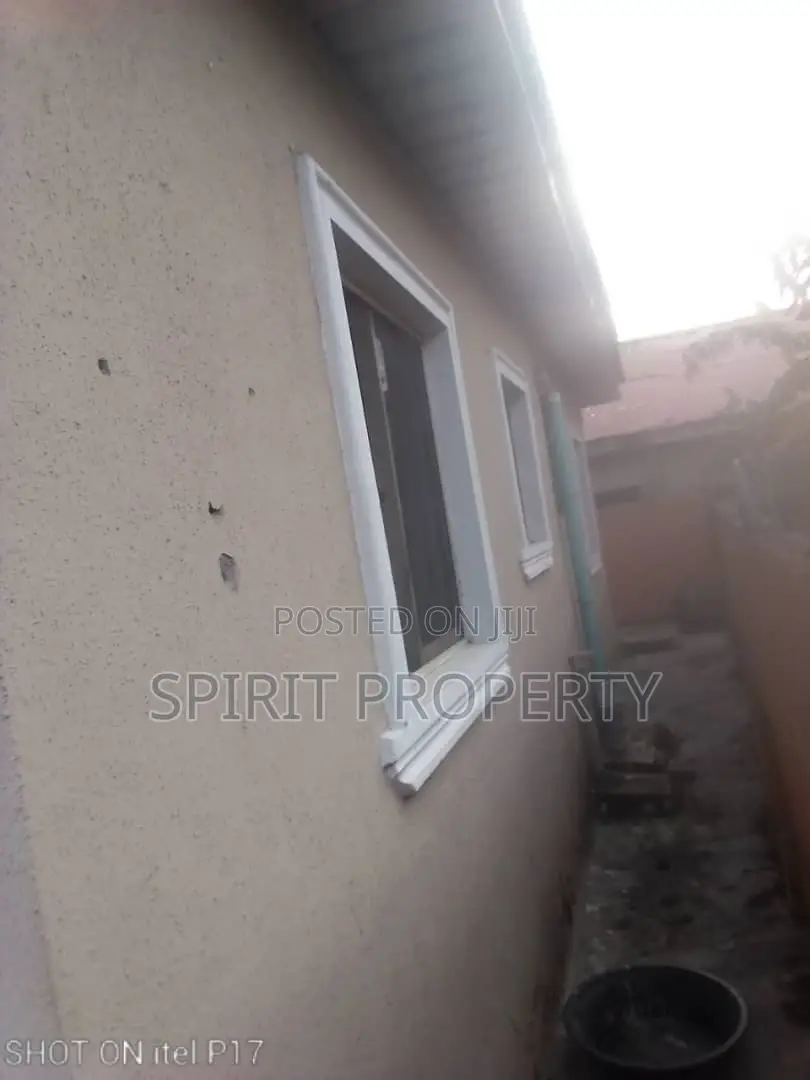 1bdrm Bungalow in Ogudu for rent
