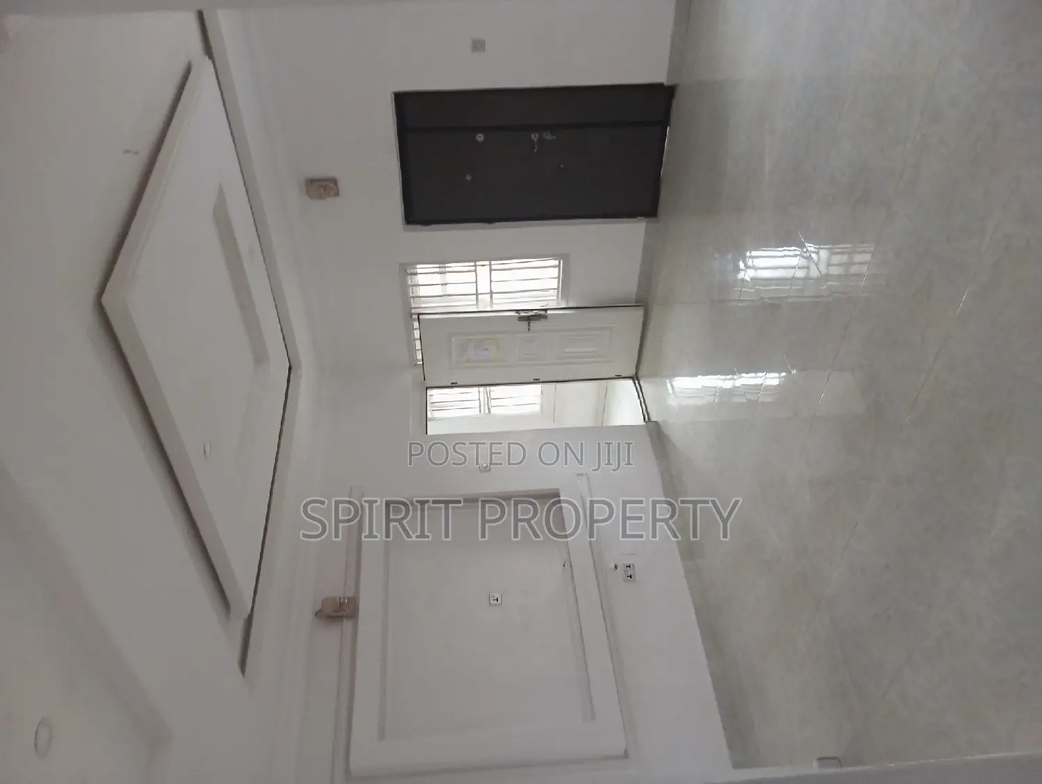 3bdrm Maisonette in Shangisha, Magodo for rent
