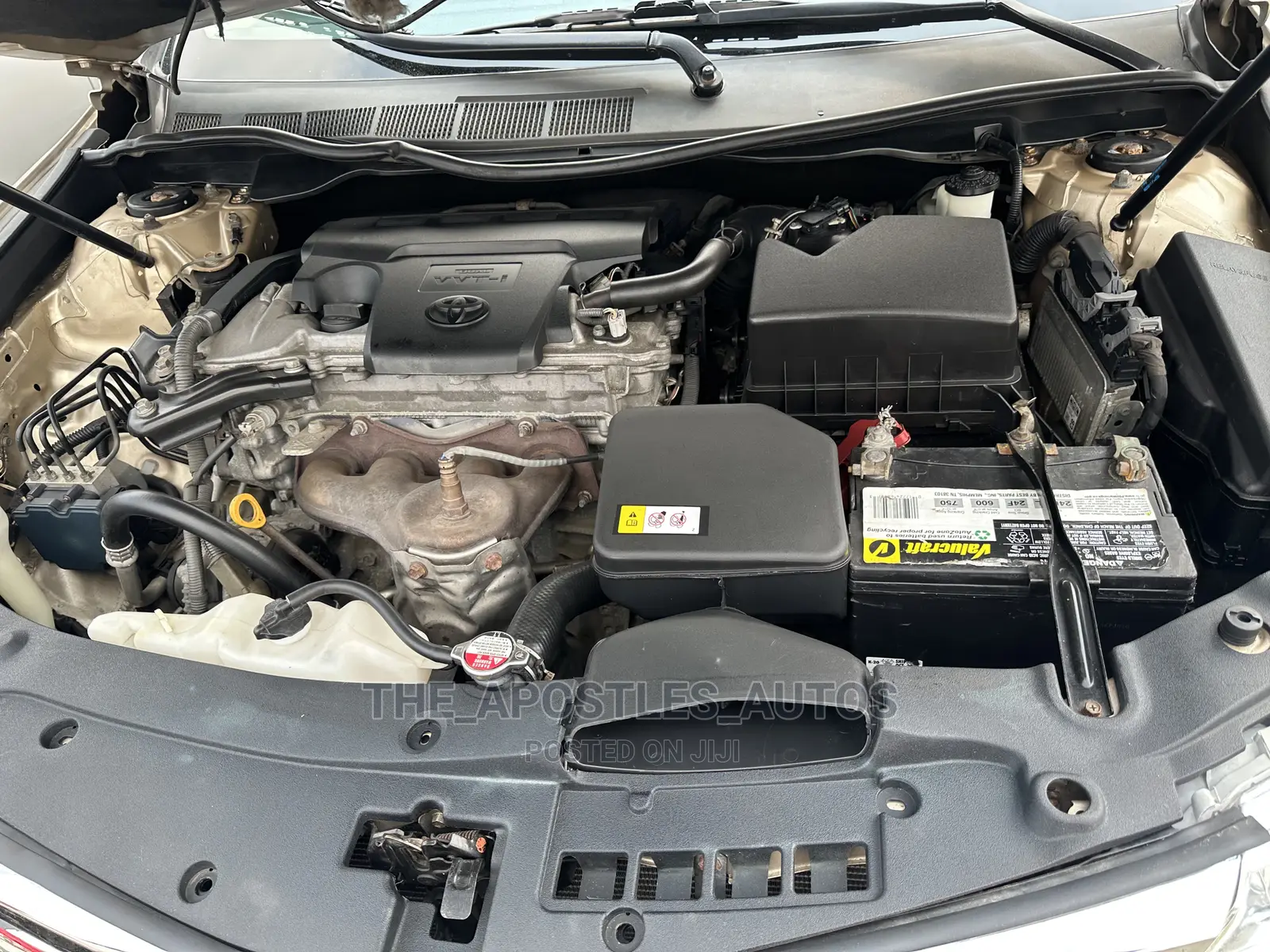 Toyota Camry 2012 Gold