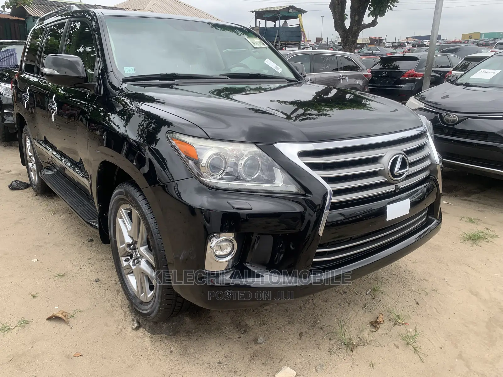 Lexus LX 570 AWD 2015 Black
