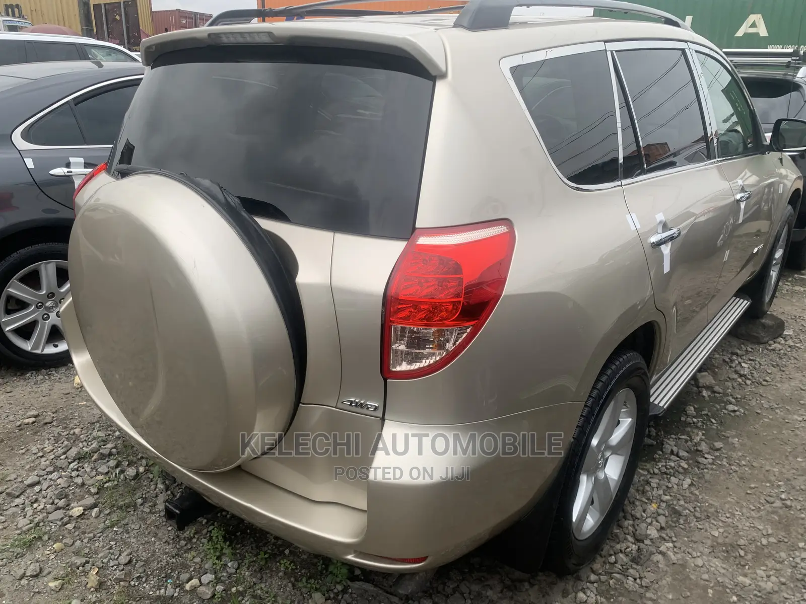 Toyota RAV4 2008 Gold
