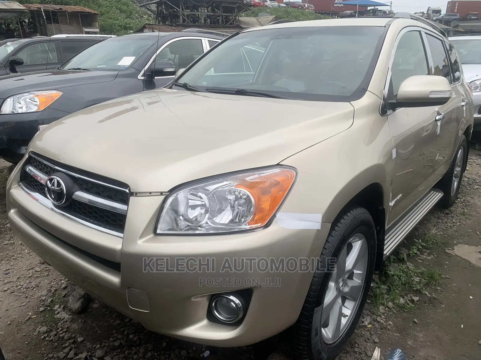 Toyota RAV4 2008 Gold