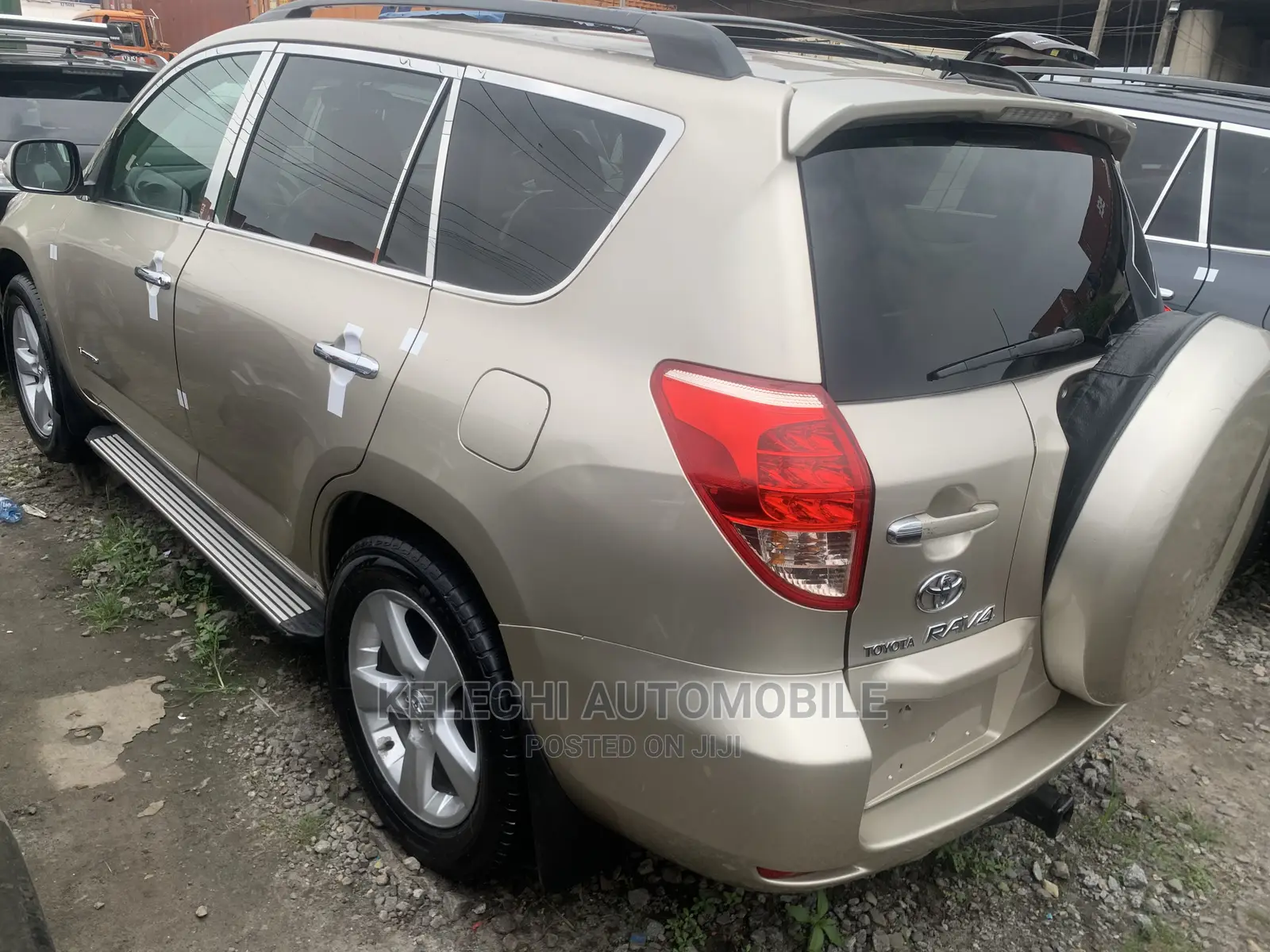 Toyota RAV4 2008 Gold