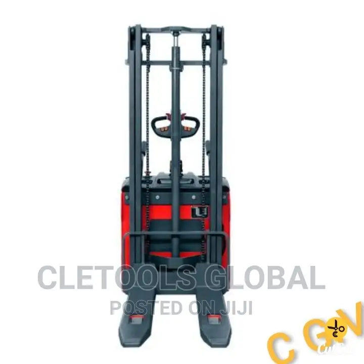 Battery Stacker 2ton by 5meters