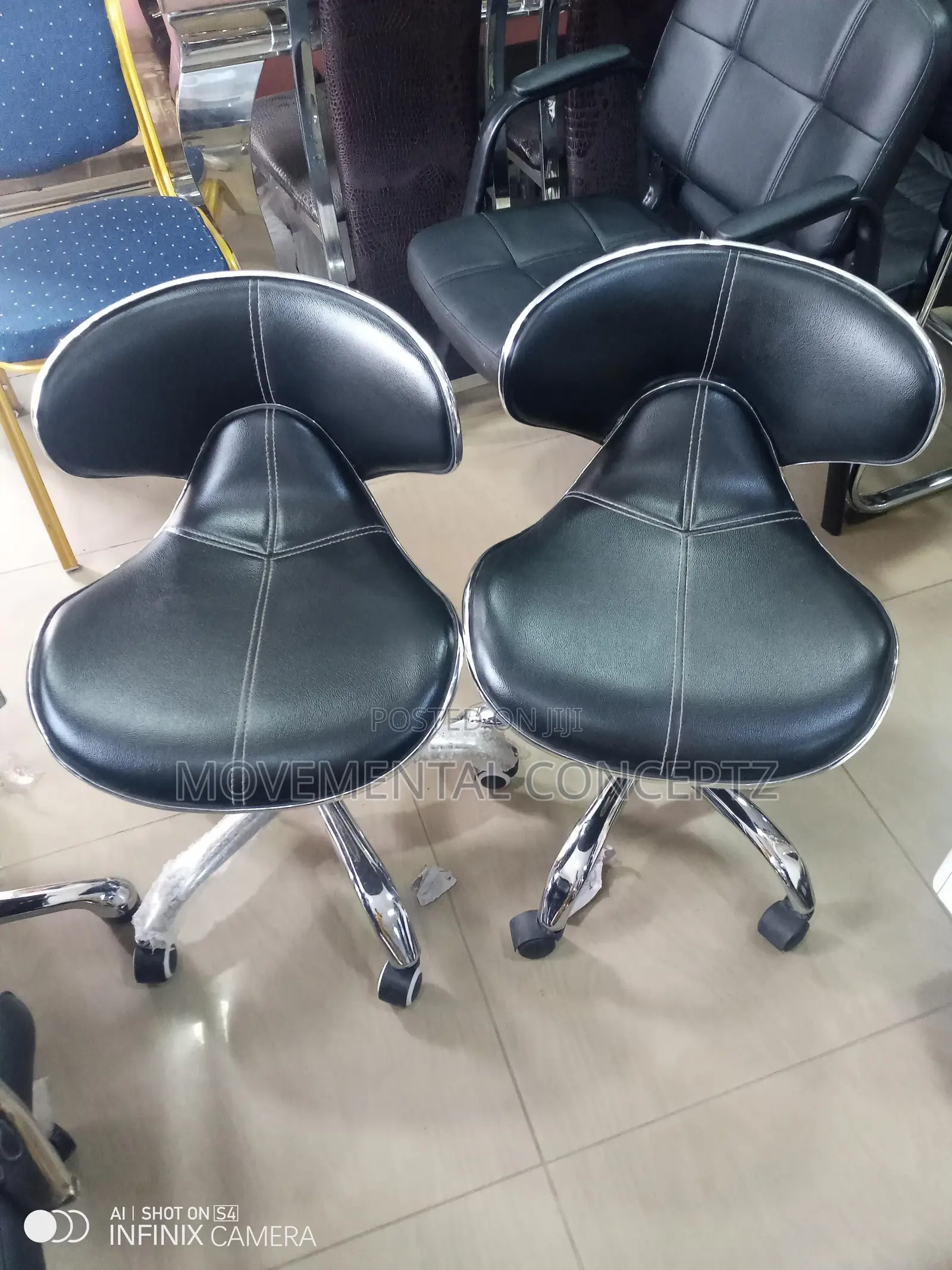 2 Bar Chairs