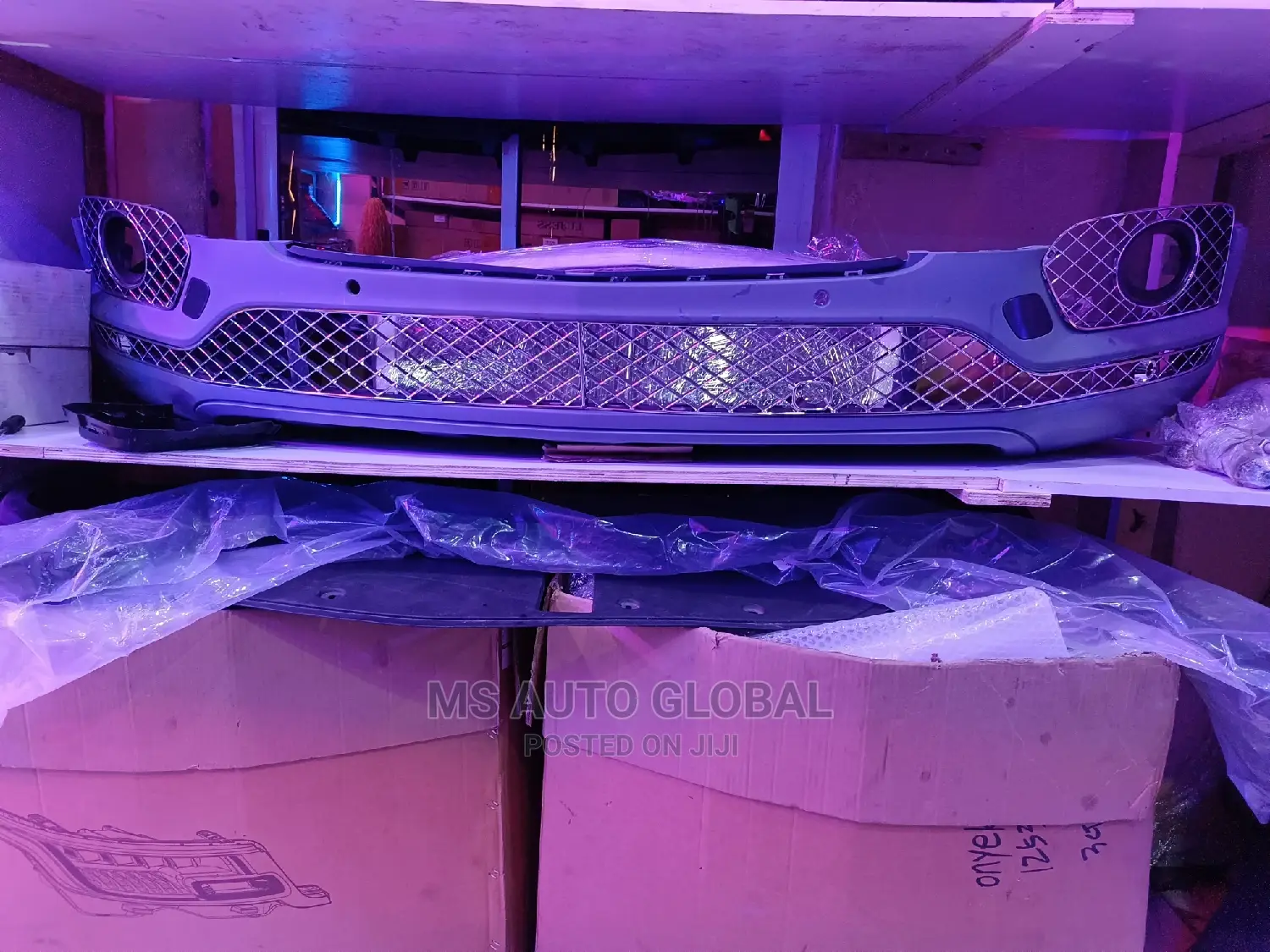 Bentley Bentyaga Front Bumper