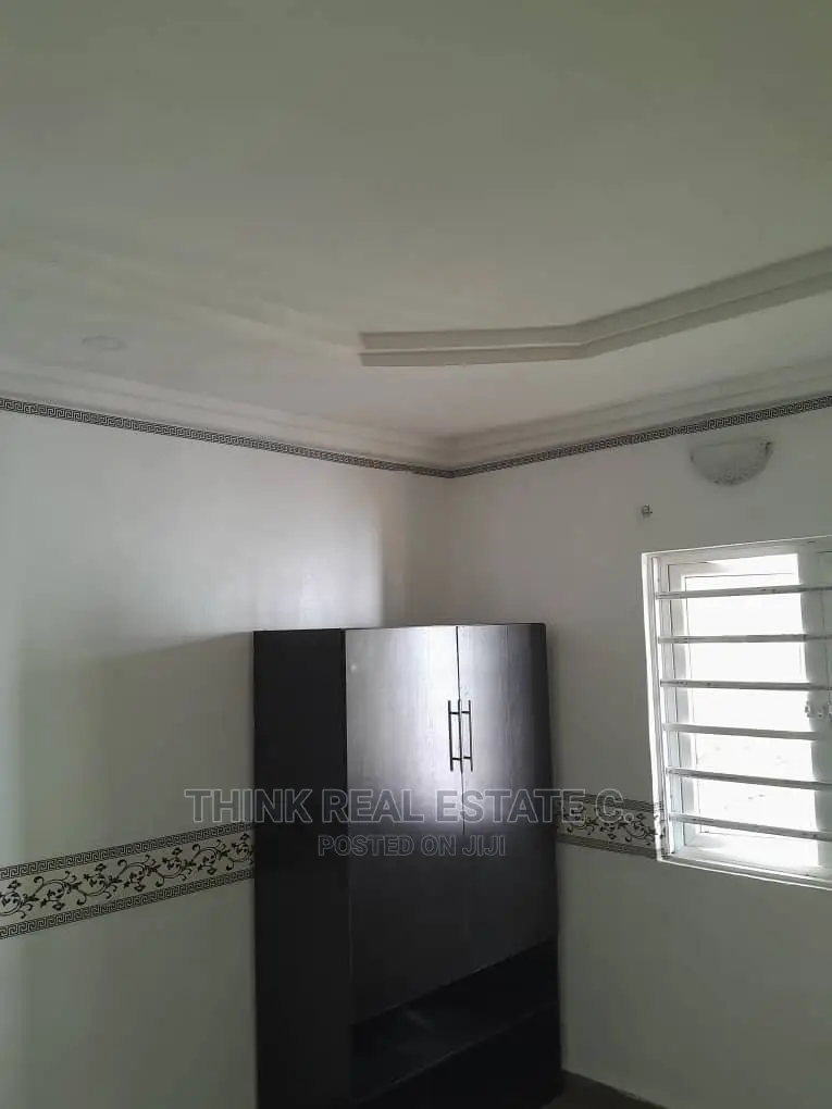 1bdrm Room & Parlour in Peanut,Sapele Road, Benin City for rent