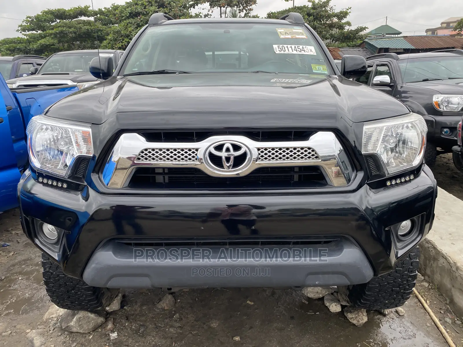 Toyota Tacoma 2015 Black