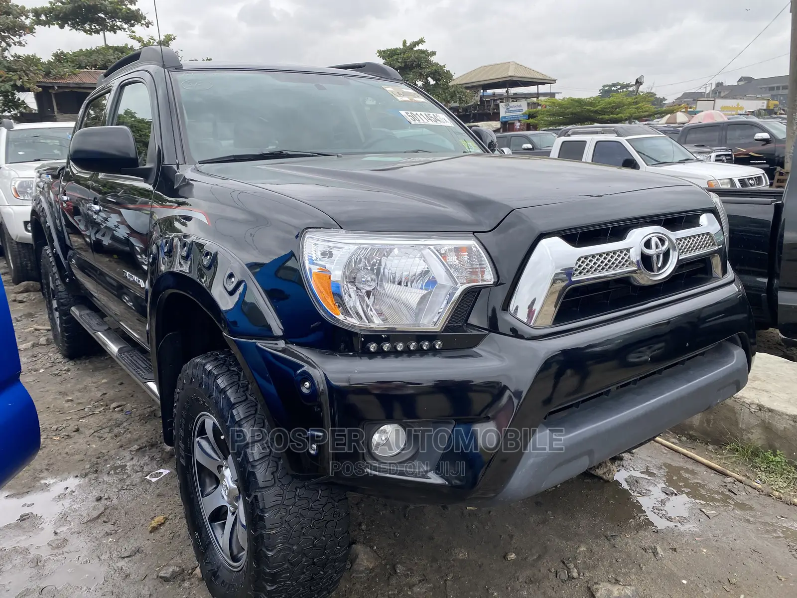 Toyota Tacoma 2015 Black