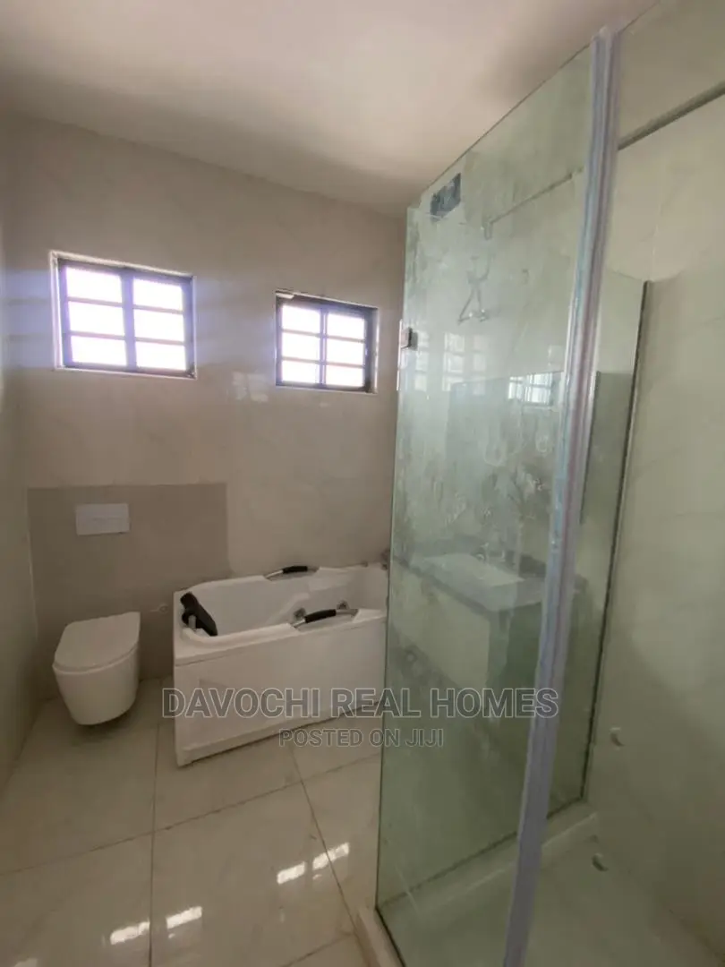 4bdrm Duplex in Ologolo Estate, Lekki for sale