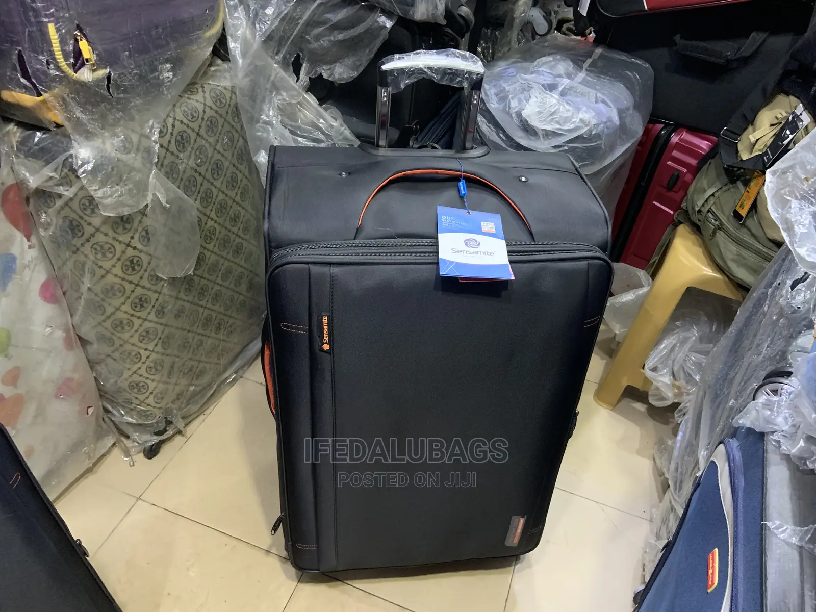 Big Size Quality Imported Sensamite Travel Luggage