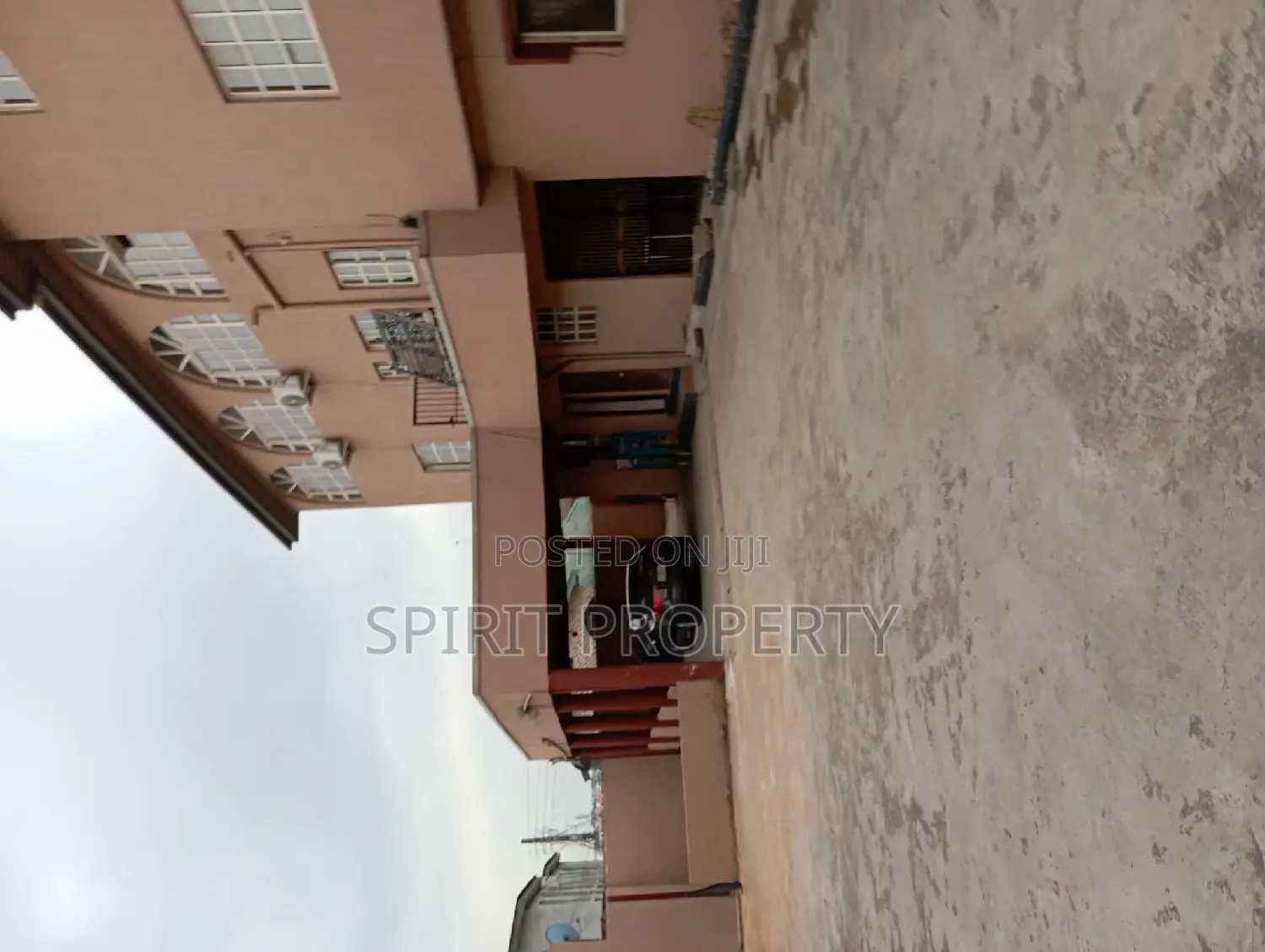 3bdrm Apartment in Mangoro Shangisha, Magodo for rent