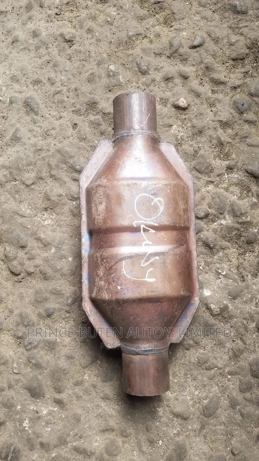 Center Catalyst Camry 1996-2002