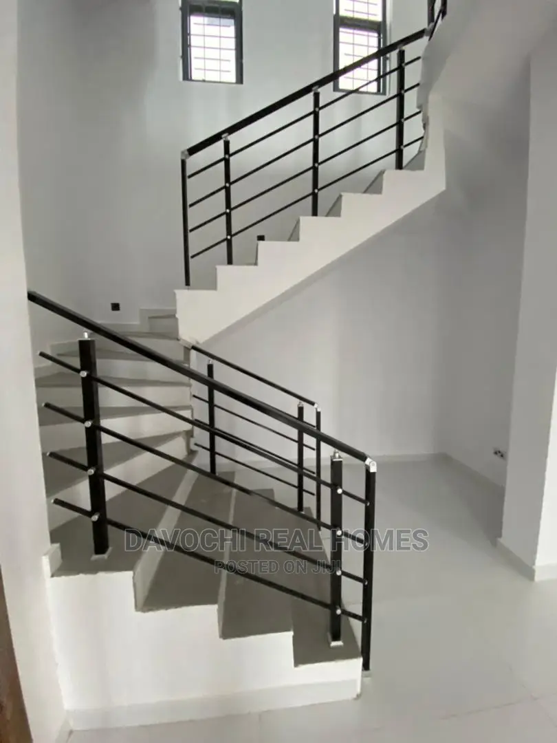 5bdrm Duplex in Ikate-Lekki for sale