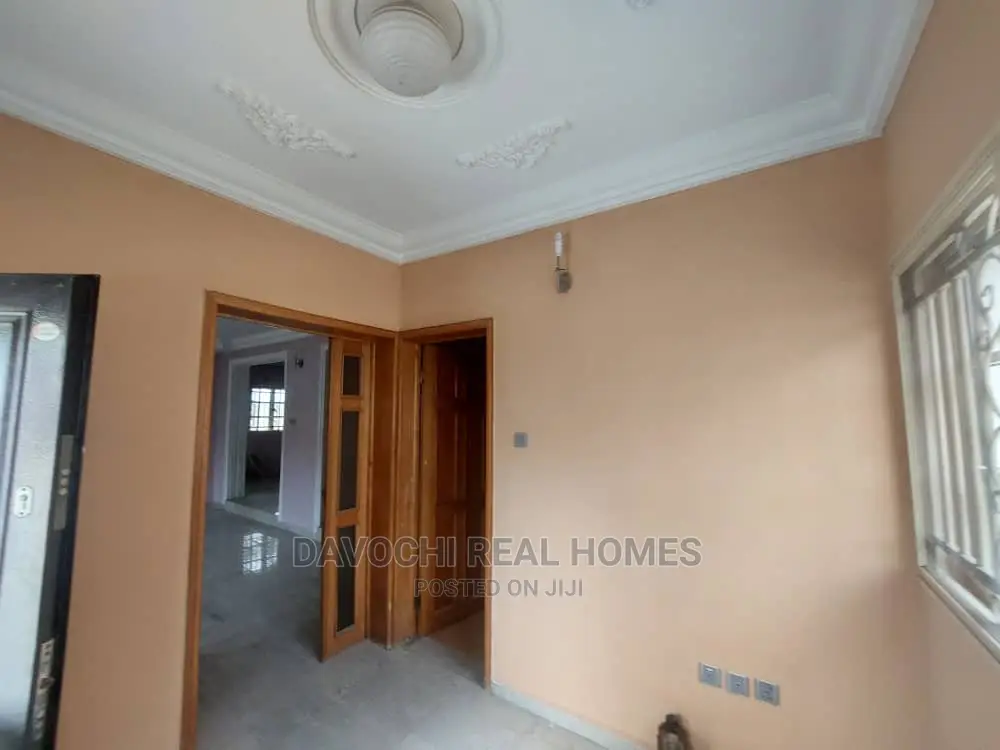 4bdrm Duplex in Immediately After, Lekki for rent