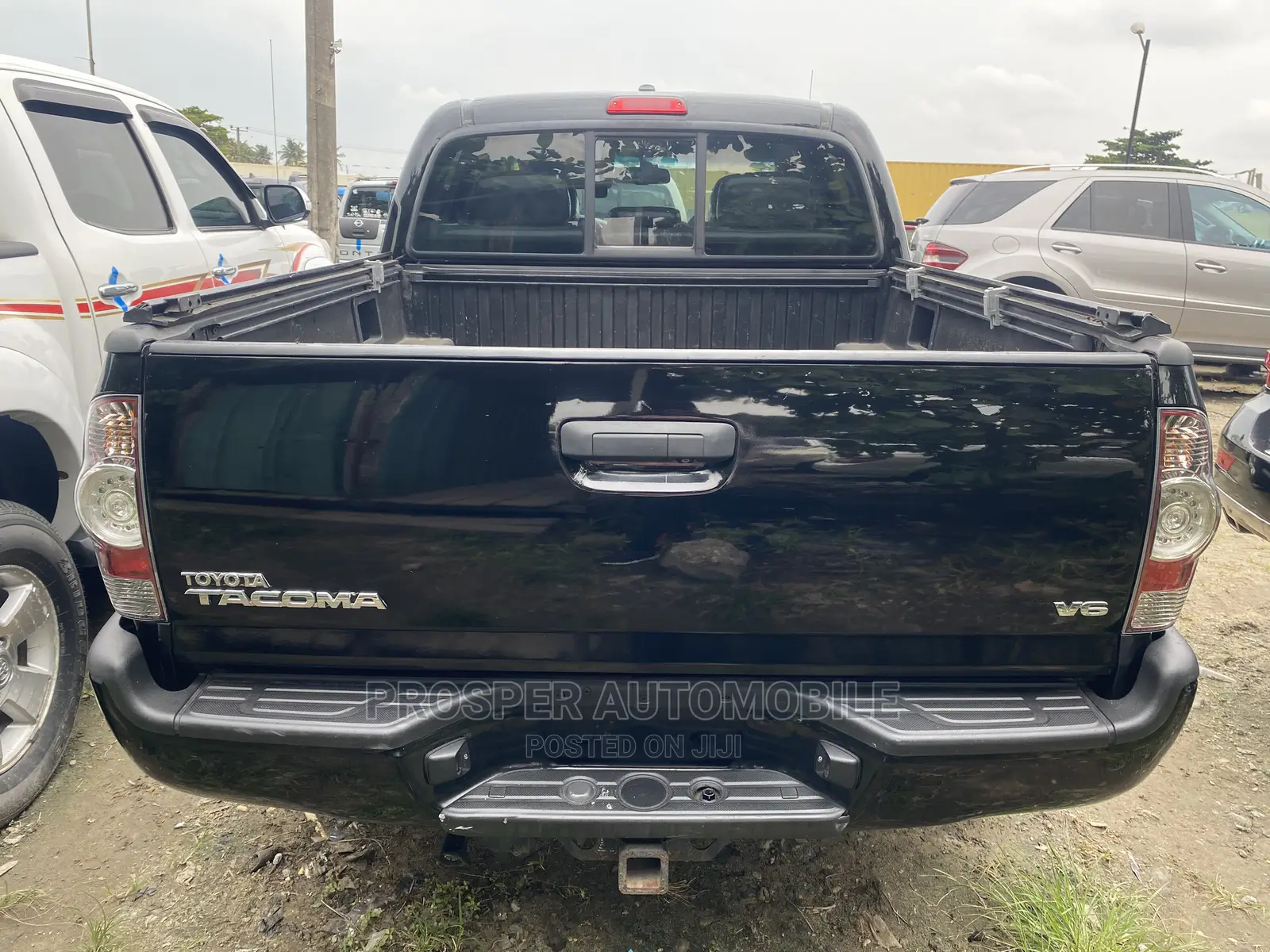 Toyota Tacoma 2011 Black