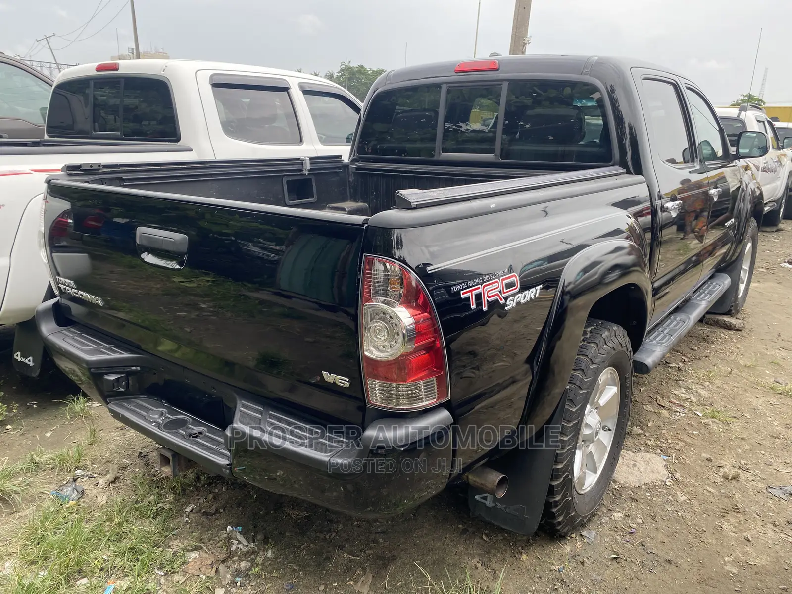 Toyota Tacoma 2011 Black