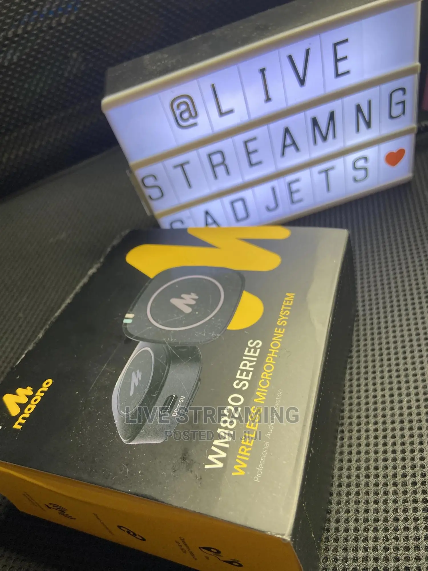 Maono Wireless Lavalier / Lapel Mic Wm820