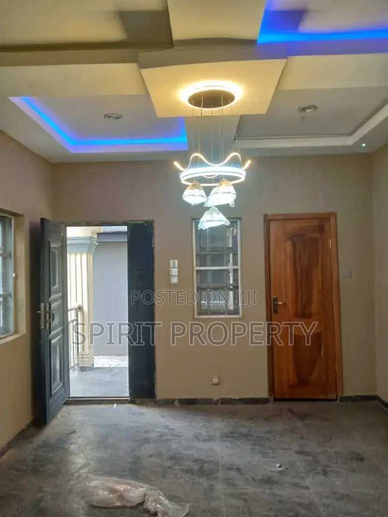 2bdrm Apartment in Shangisha, Magodo for rent