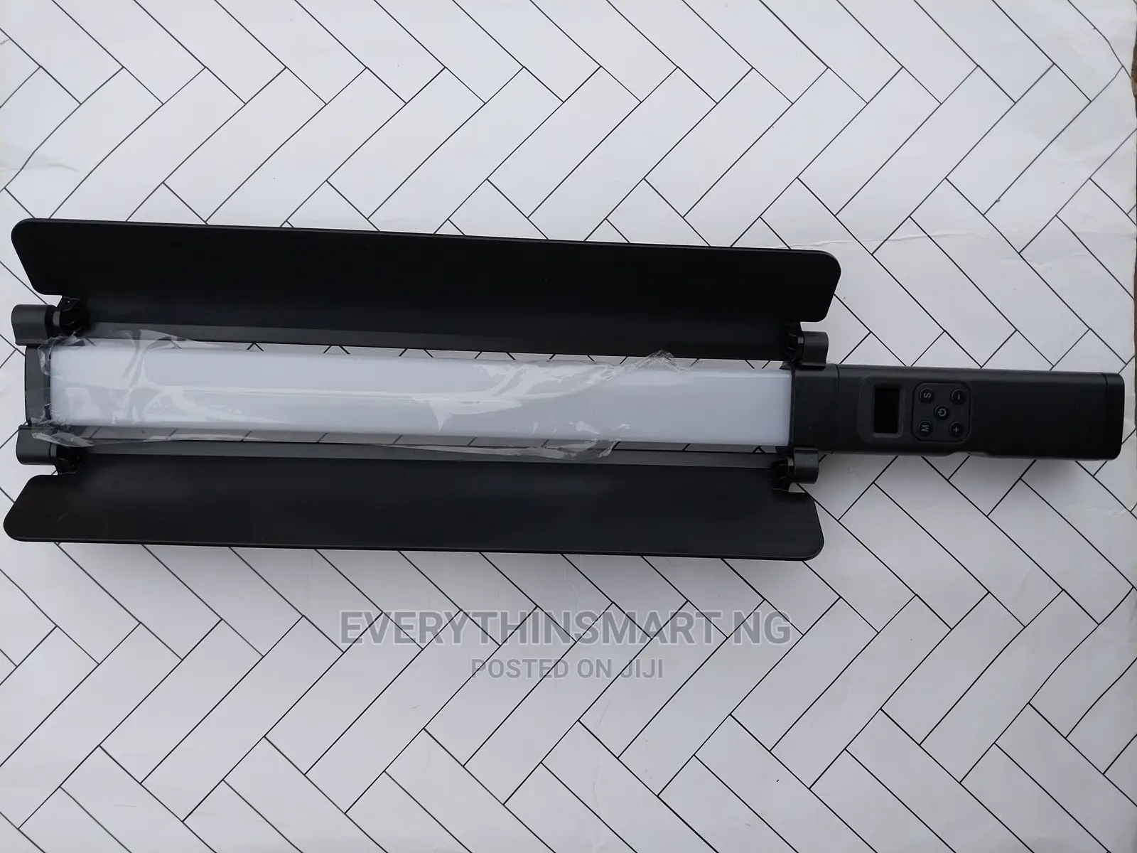 Coloured Light Sticks for Content Creators
