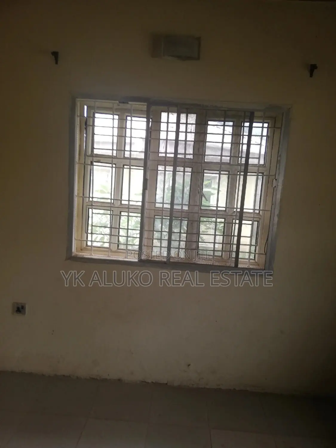8bdrm Block of Flats in Alhikmah University, Ilorin West for sale